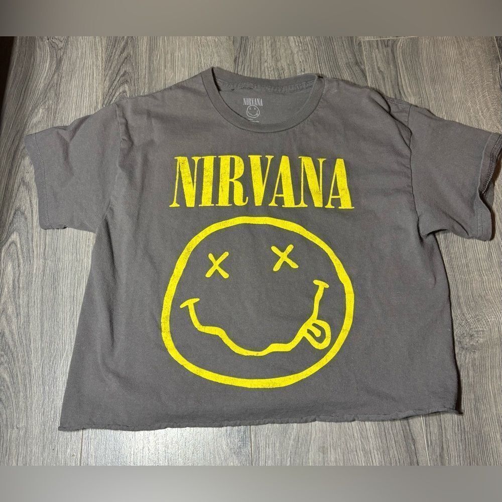 Nirvana Crop Top Tee Shirt Mens Size Medium EPC